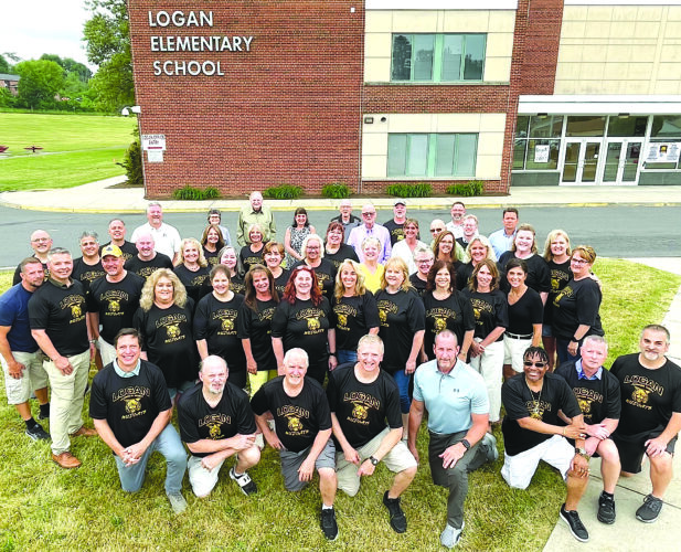 Logan’s last ninthgrade class holds 42year reunion News, Sports